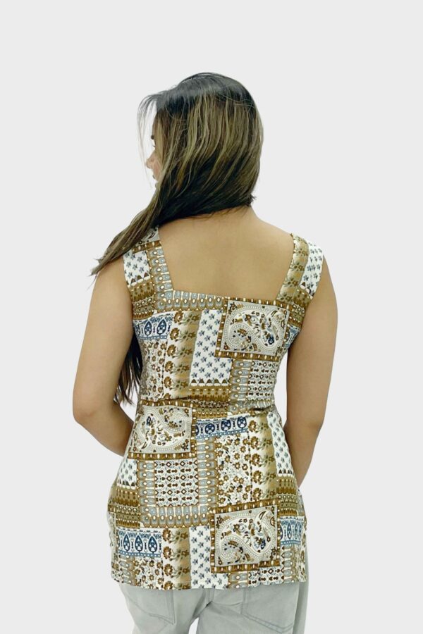Sleeveless  Motif  Printed Kurti - Image 2